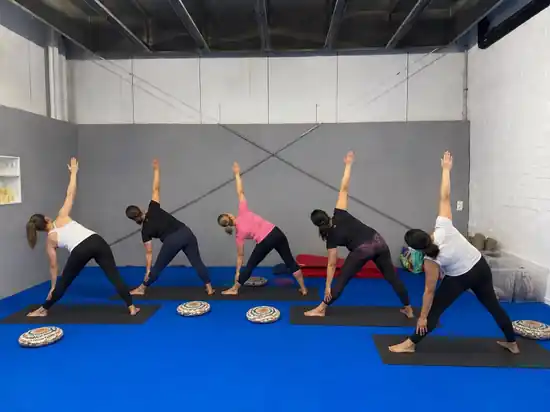 Yoga-Gruppe beim Atlas Sport Club